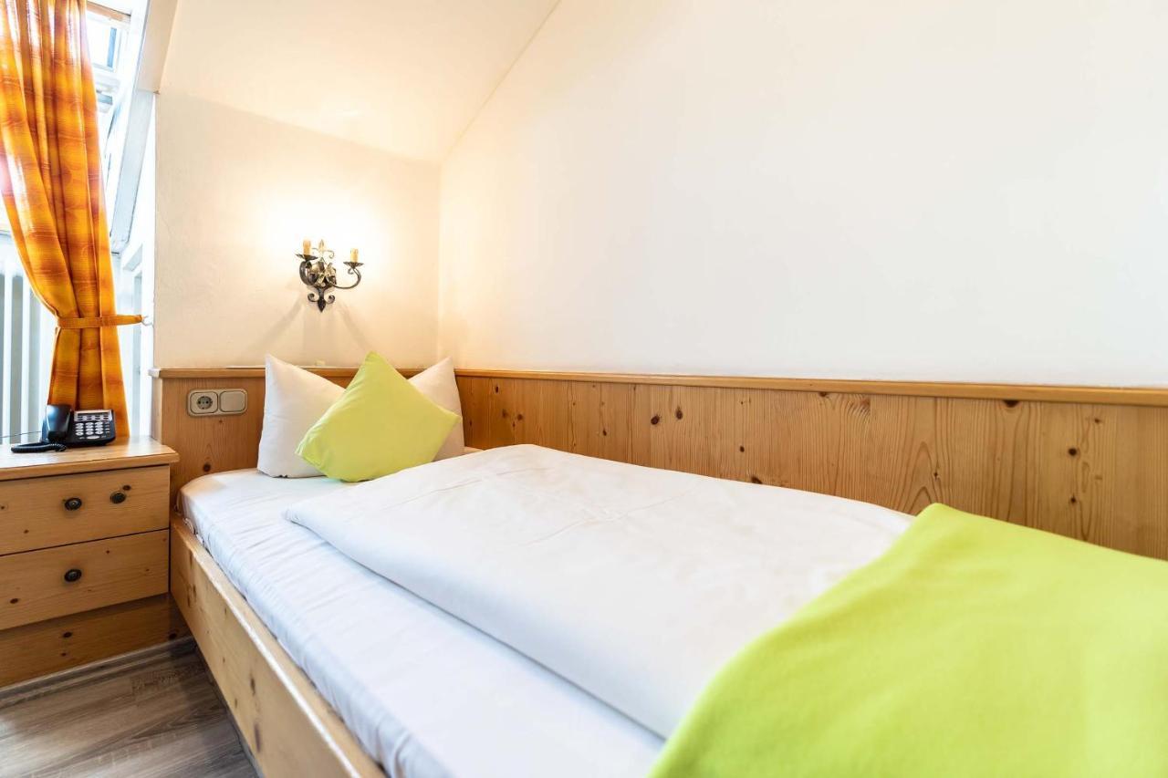 Hotel-Gasthof Zum Dragoner Peiting Extérieur photo